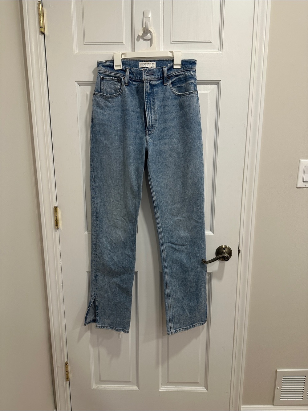 Abercrombie & Fitch 90s Straight Ultra High Rise